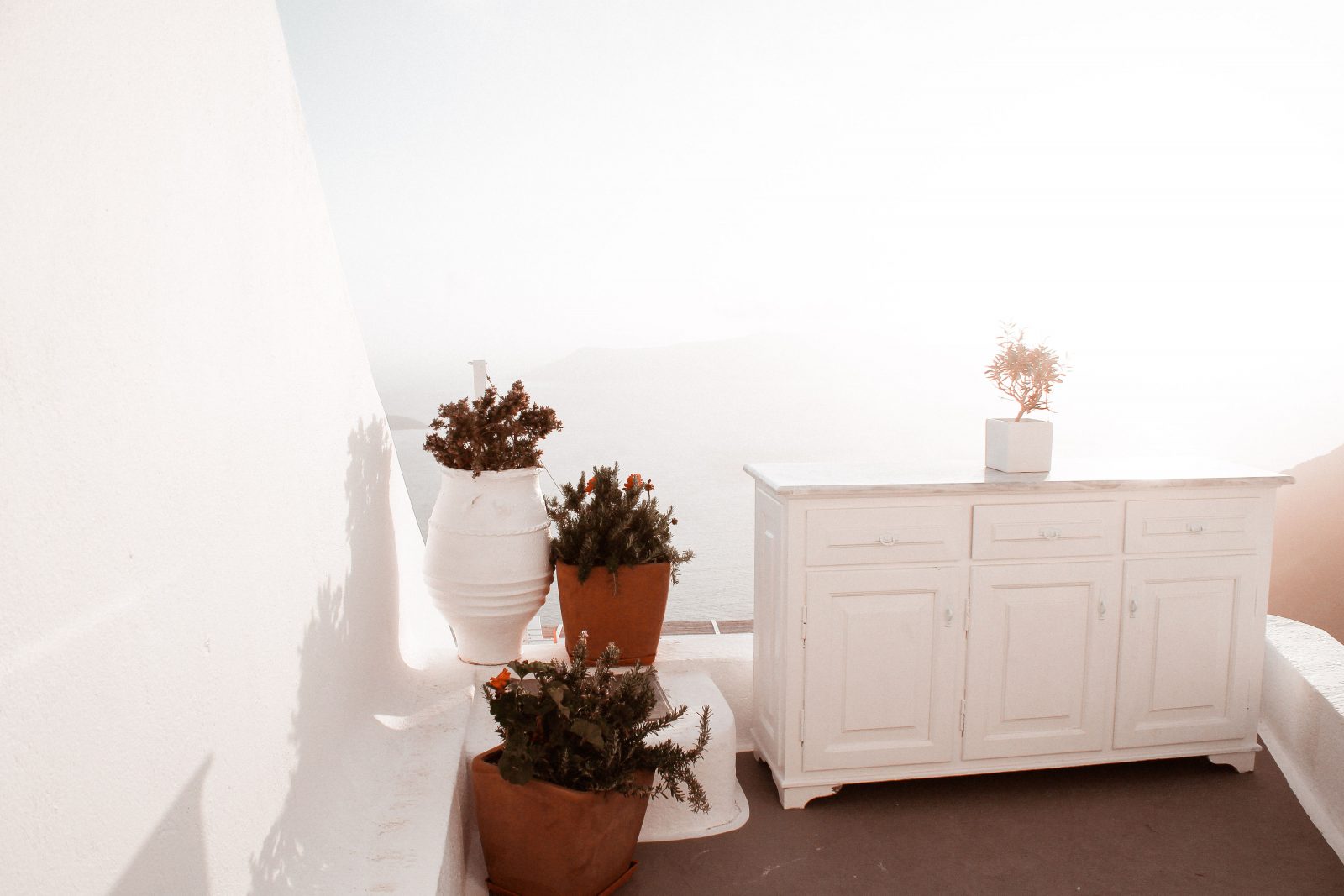 Vedema Luxury Collection resort in Santorini Greece, photographed by Alaina Mullin